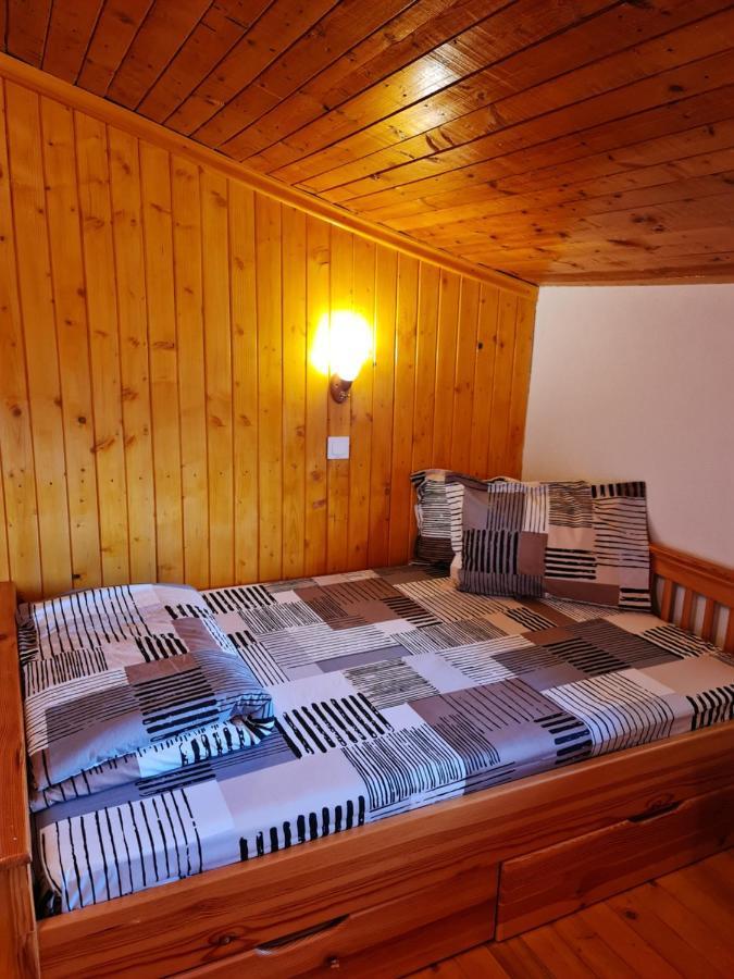 Къща за гости Каза Роза - Swiss Style Chalet Casa Rosa Guest House Кюстендил Екстериор снимка